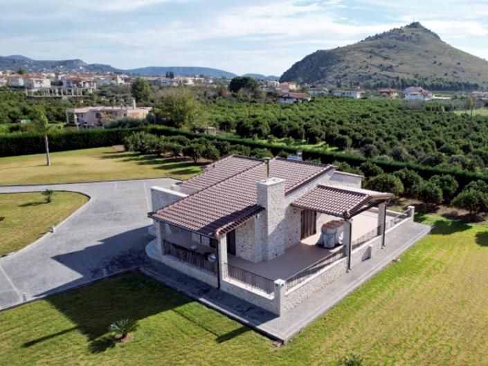 Image No.1-3 Bed Villa for sale