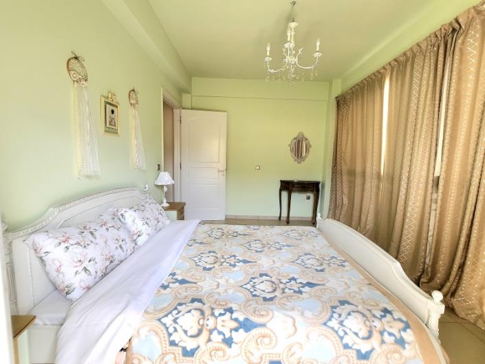 Image No.10-4 Bed Villa / Detached for sale