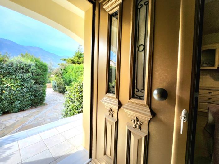 Image No.23-4 Bed Villa / Detached for sale