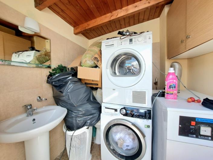 Image No.22-3 Bed House for sale