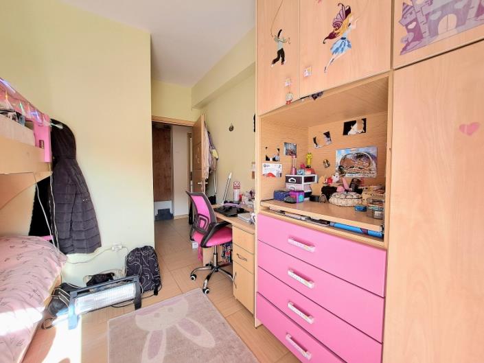 Image No.19-3 Bed House for sale