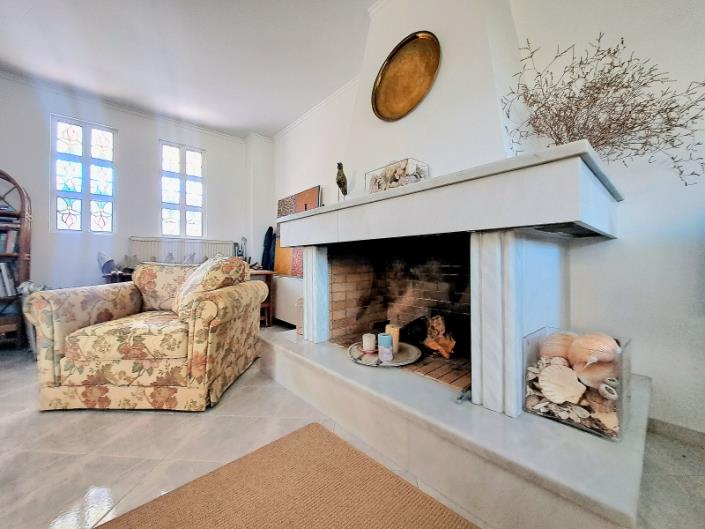 Image No.15-5 Bed House for sale