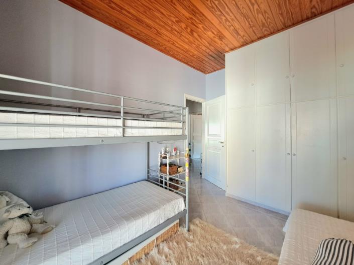 Image No.35-5 Bed House for sale