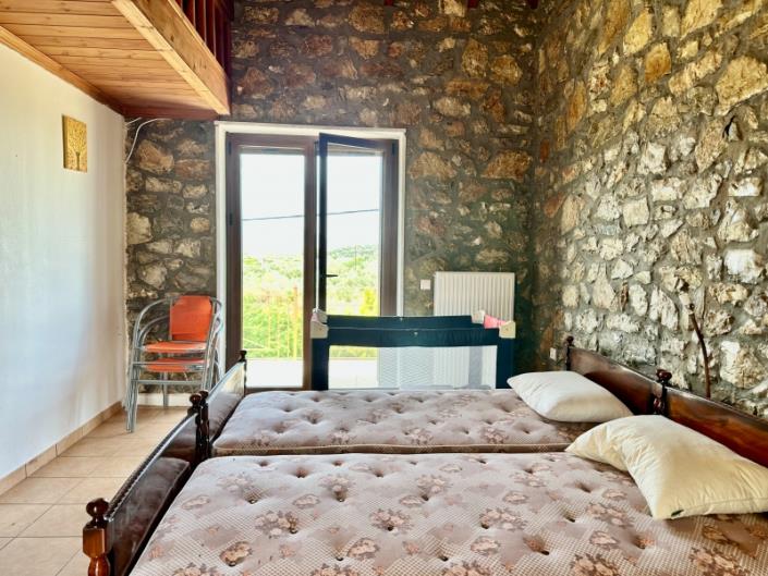 Image No.15-2 Bed House for sale