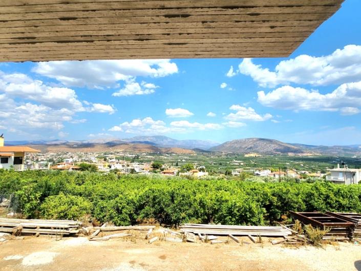 Image No.19-3 Bed House for sale