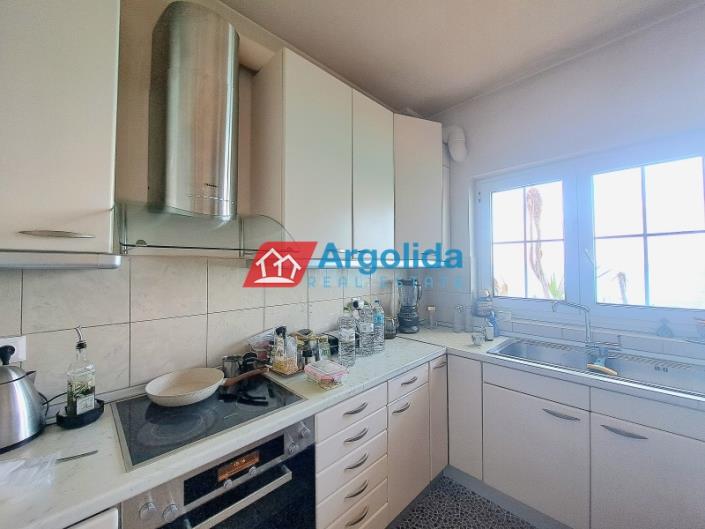 Image No.13-3 Bed House for sale