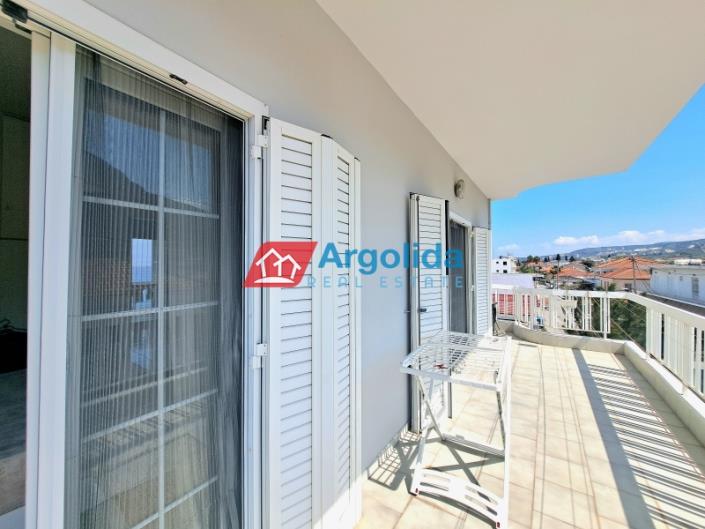 Image No.7-3 Bed House for sale