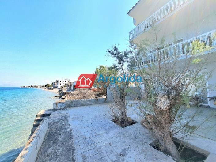 Image No.31-3 Bed House for sale