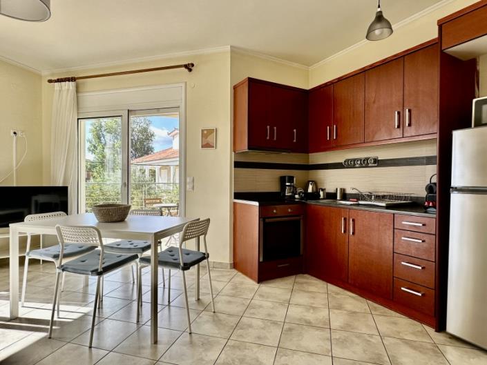 Image No.10-1 Bed Apartment for sale