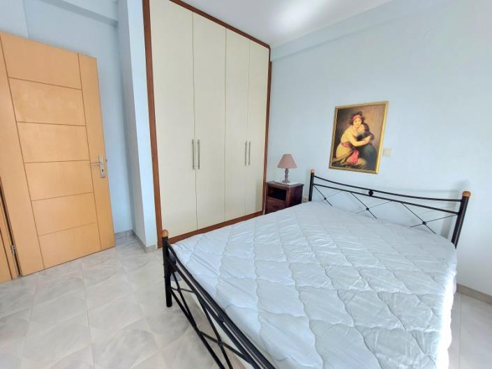 Image No.25-3 Bed Apartment for sale