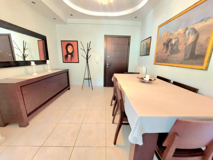 Image No.12-3 Bed Apartment for sale