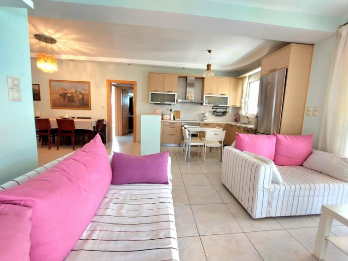 Image No.18-3 Bed Apartment for sale