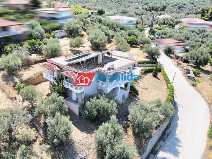 Image No.2-5 Bed House for sale