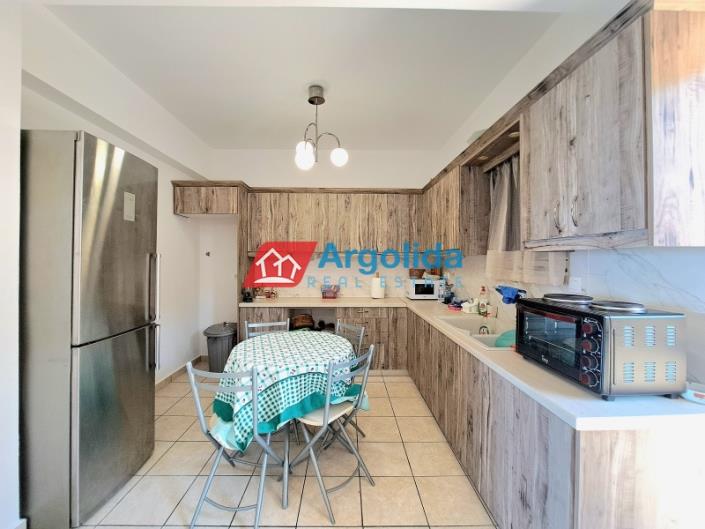 Image No.13-5 Bed House for sale