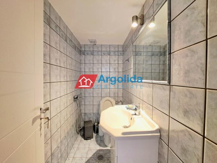 Image No.28-5 Bed House for sale