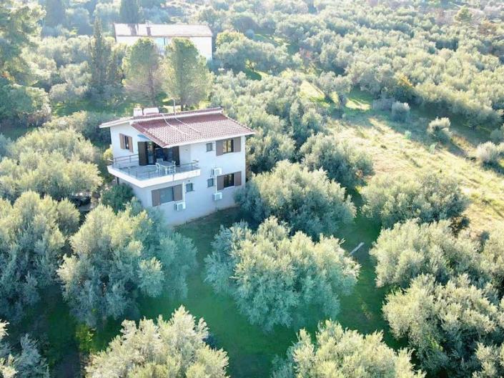 Image No.2-3 Bed House for sale