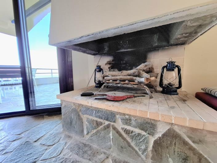 Image No.11-3 Bed House for sale