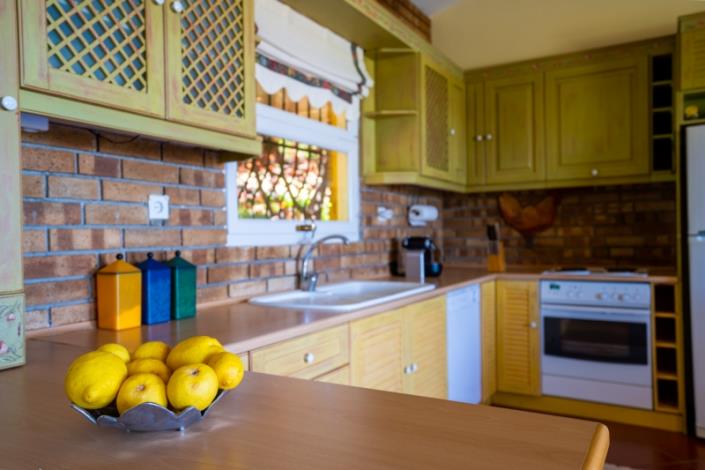 Image No.14-4 Bed House for sale