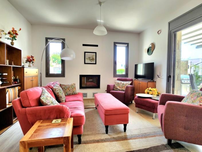 Image No.9-3 Bed House for sale