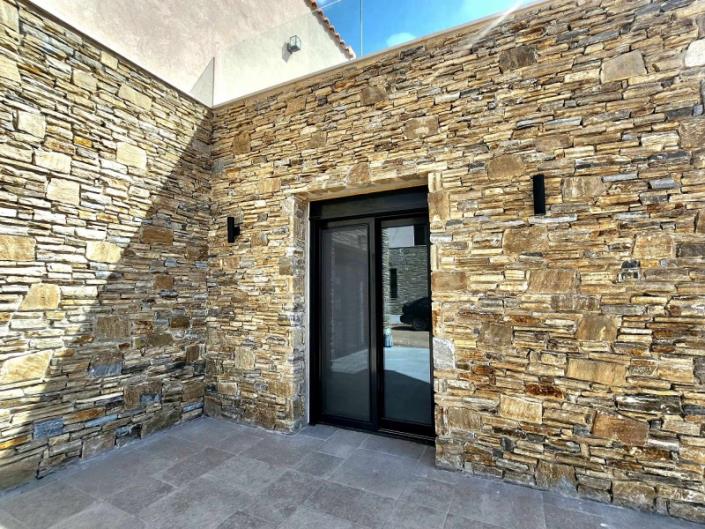 Image No.5-2 Bed Maisonette for sale