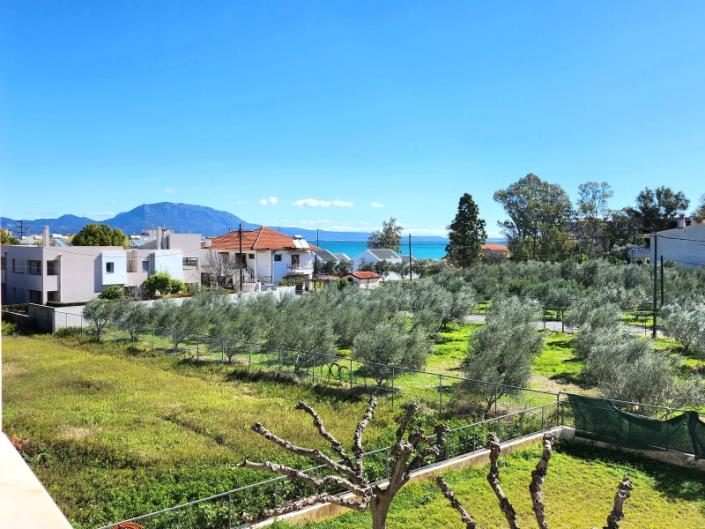 Image No.27-4 Bed House for sale