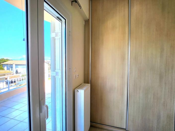 Image No.21-4 Bed House for sale