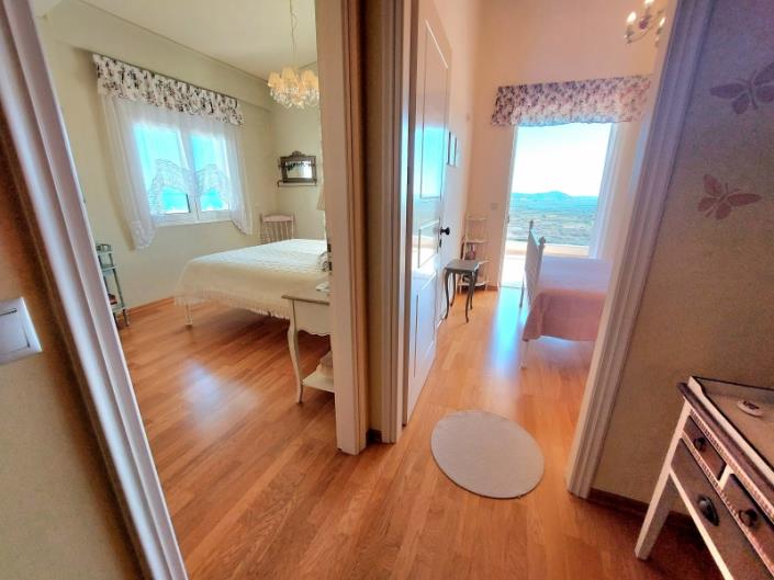 Image No.27-3 Bed Semi-Detached for sale