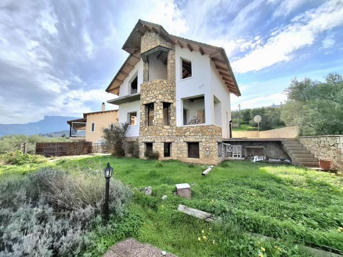 Image No.22-4 Bed House for sale