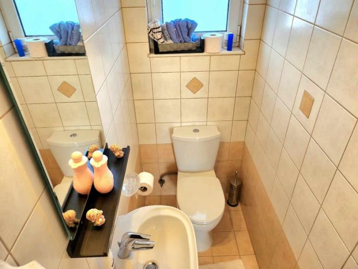 Image No.32-4 Bed House for sale