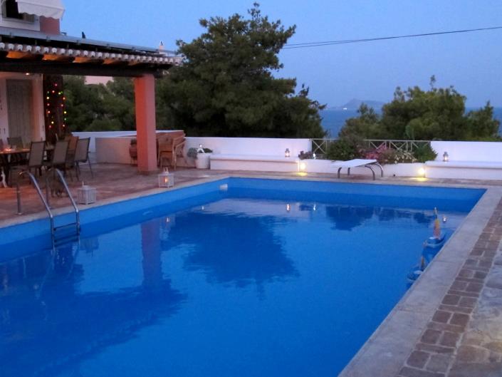 Image No.8-4 Bed Villa / Detached for sale