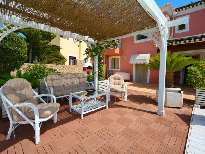 Image No.12-4 Bed Villa / Detached for sale