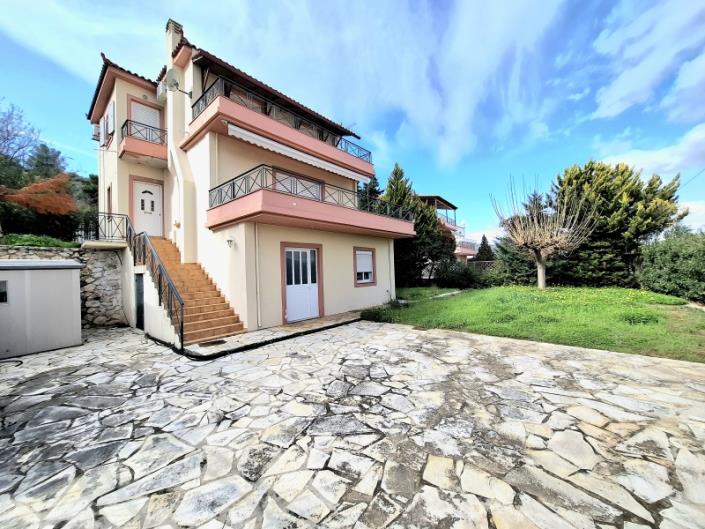 Image No.28-4 Bed House for sale