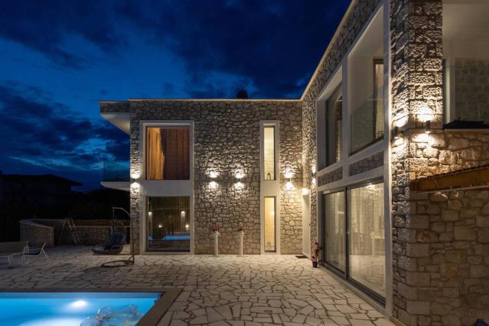 Image No.4-4 Bed Villa for sale