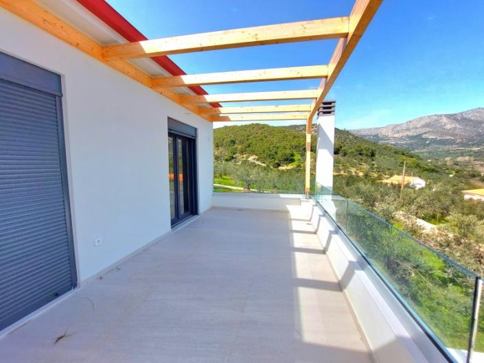 Image No.26-3 Bed House for sale