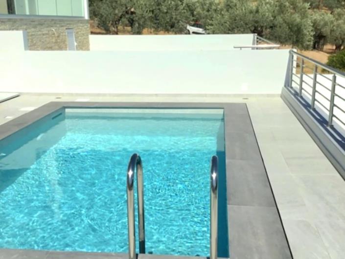 Image No.17-3 Bed House for sale