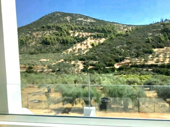 Image No.31-3 Bed House for sale