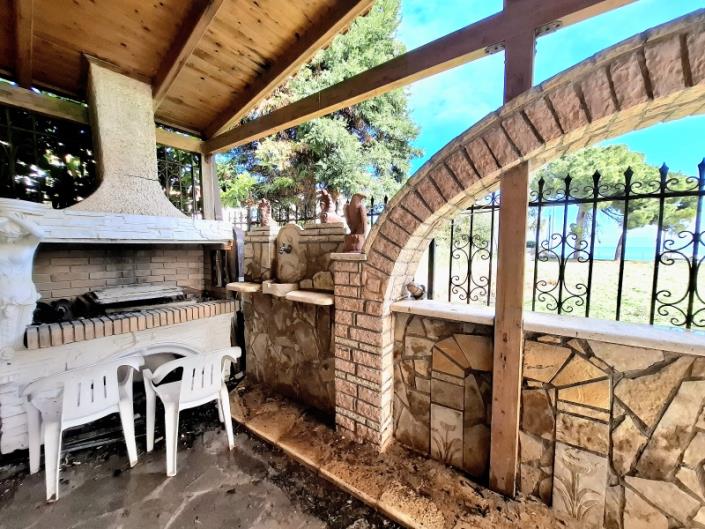 Image No.26-2 Bed Semi-Detached for sale