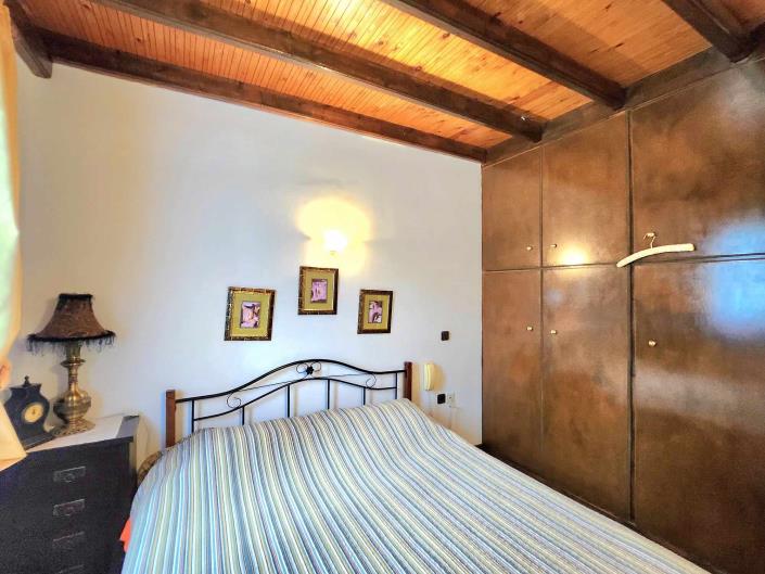 Image No.16-3 Bed House for sale