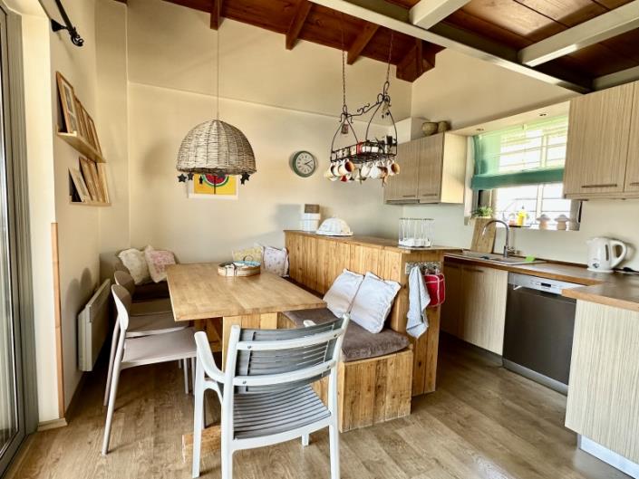 Image No.11-3 Bed Villa for sale