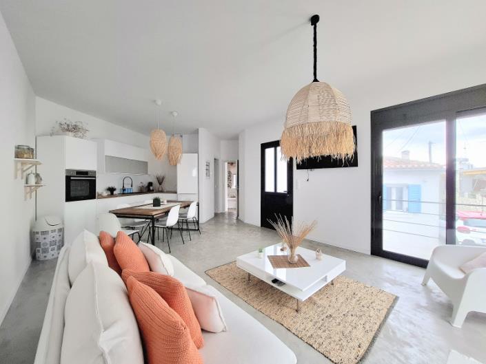 Image No.3-2 Bed House for sale