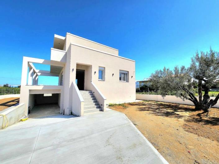 Image No.2-3 Bed Villa for sale