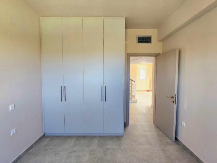 Image No.21-3 Bed Villa for sale