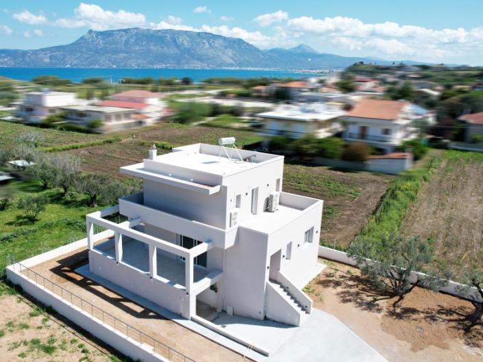 Image No.1-3 Bed Villa for sale