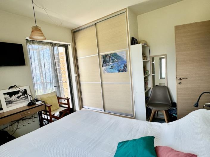 Image No.18-2 Bed Apartment for sale