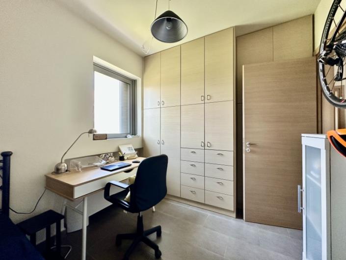 Image No.19-2 Bed Apartment for sale