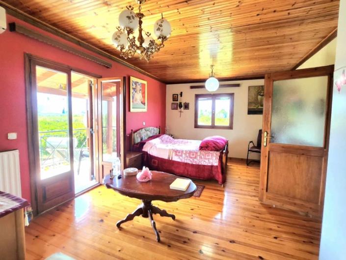 Image No.19-3 Bed House for sale