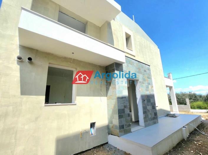 Image No.29-2 Bed House for sale