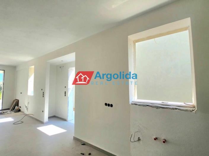 Image No.24-2 Bed House for sale