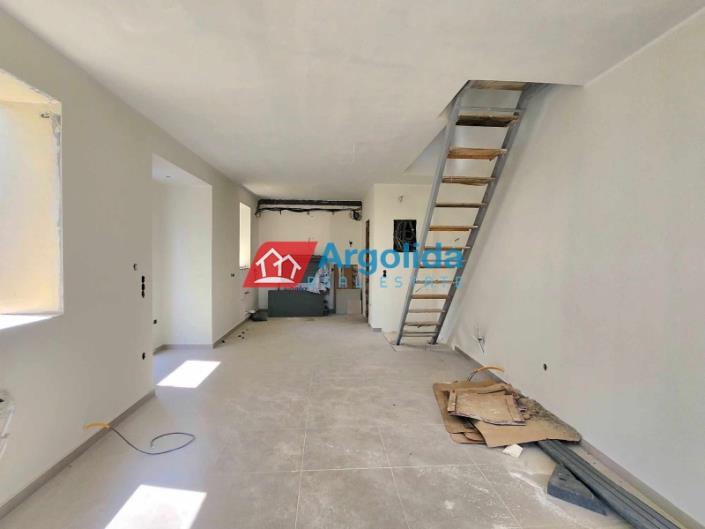 Image No.23-2 Bed House for sale