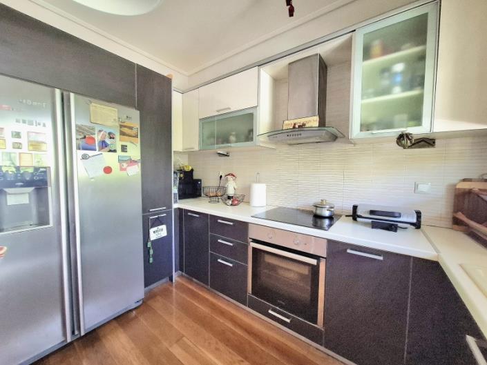 Image No.12-3 Bed Semi-Detached for sale